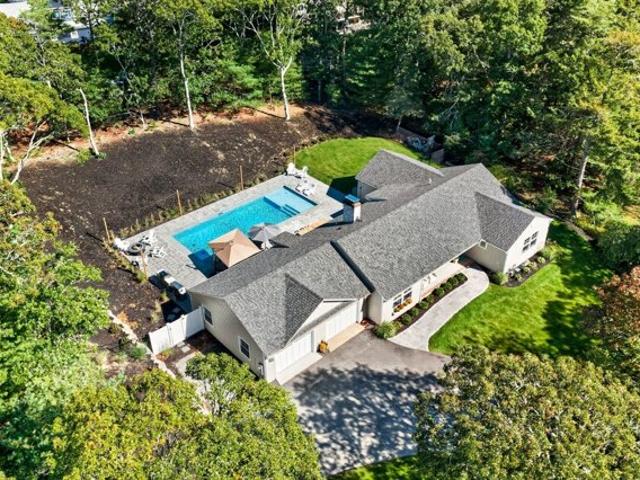 House for sale in Chatham, Barnstable County