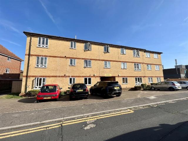 House for rent in Broxbourne, Hertfordshire