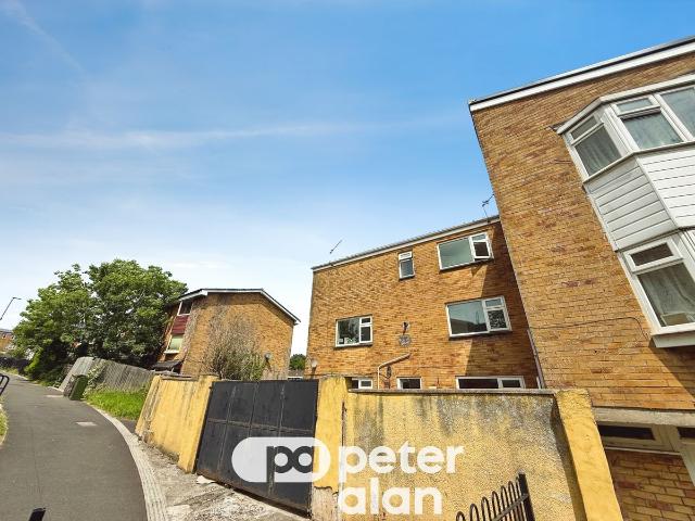 House for rent in Falcon Lodge, Wales