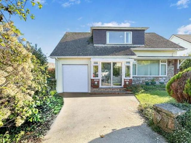 House for sale in Goodrington, Livermead