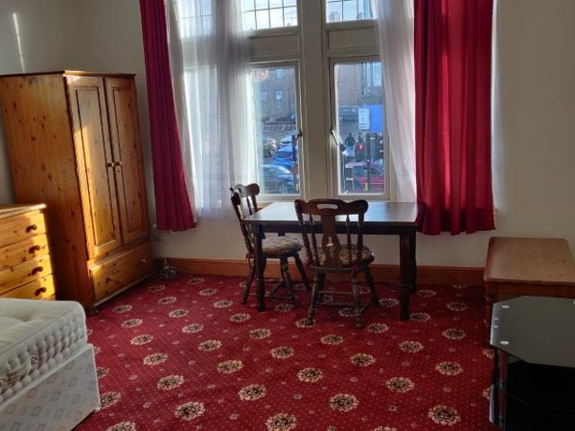 Apartment for rent in Harehills, West Yorkshire