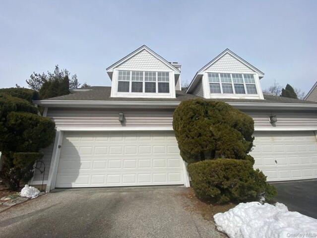 House for sale in Glenwood, New York