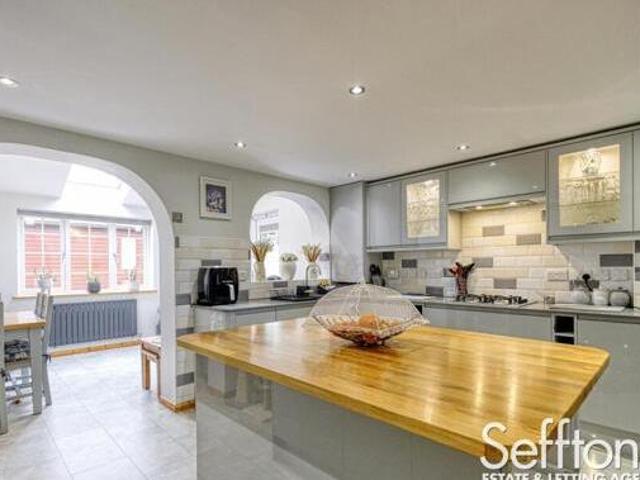House for sale in East Bank, Norfolk