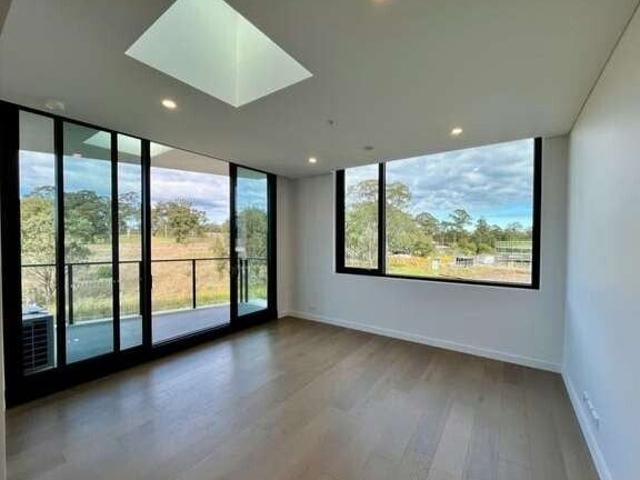 Apartment for rent in Rouse Hill, Sydney