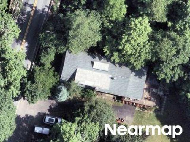 House for sale in Cresco