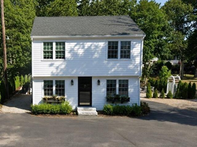House for sale in Dennis, Massachusetts