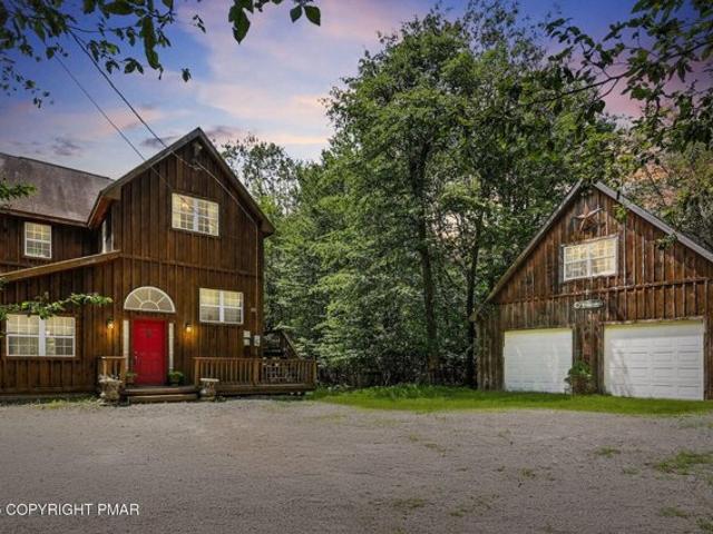 House for sale in Canadensis