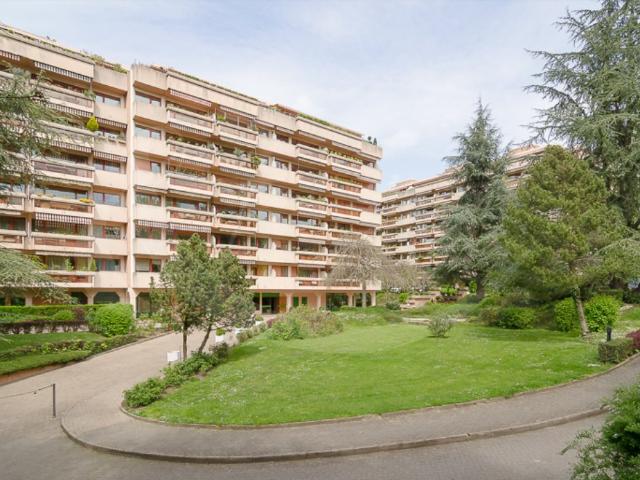 Wohnung mieten in Frontenex, Genève