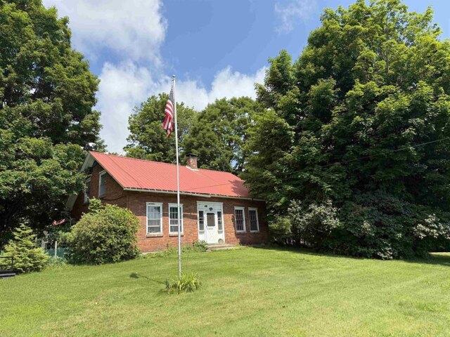 House for sale in Derby, Vermont
