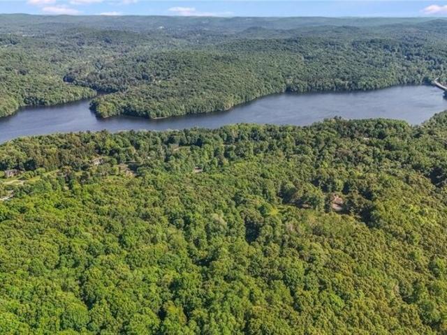 Land for sale in Katonah