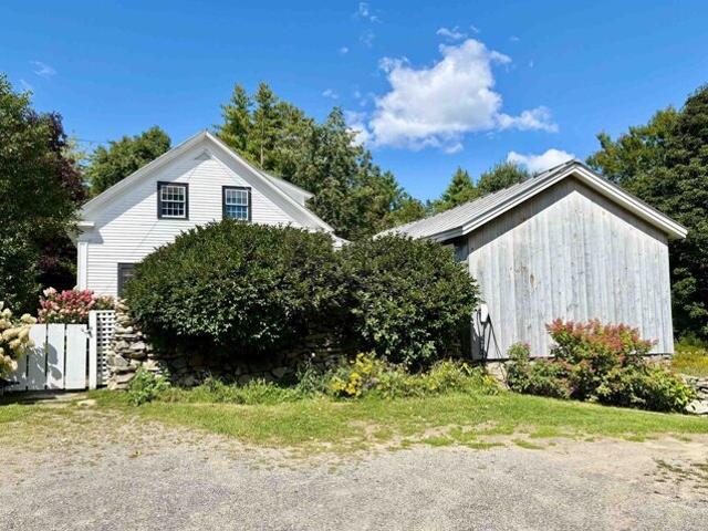 House for sale in Thompsonburg, Londonderry