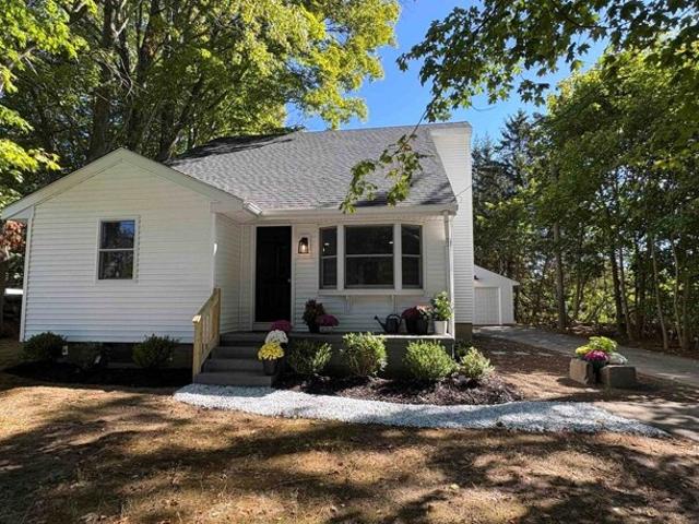 House for sale in New Hampshire