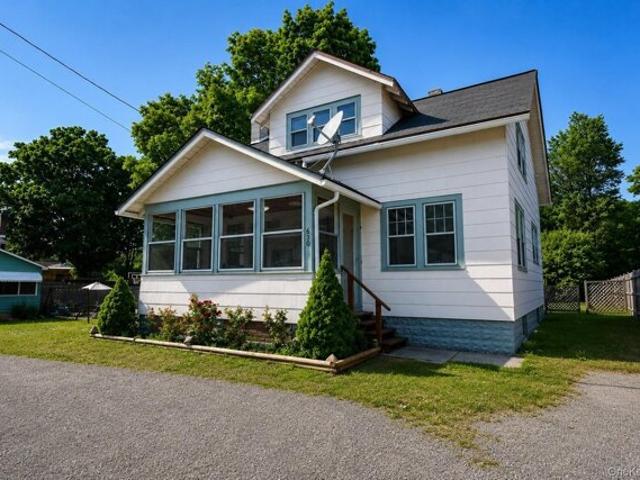 House for sale in Bloomington, New York