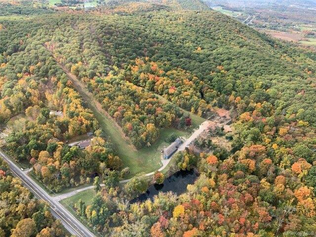 House for sale in Holmes, New York