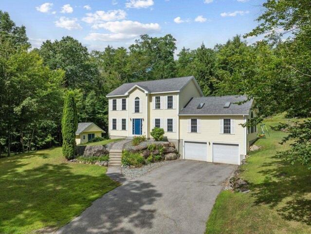 House for sale in Warner