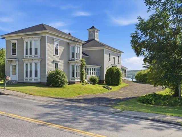 House for sale in Winthrop, Maine