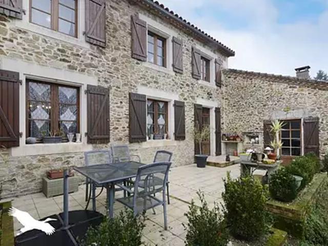 Maison vente à Angoulême, Rouzède