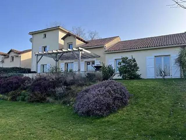 Maison vente à Angoulême, Rouzède