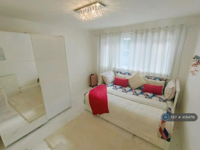 Apartment for rent in Galley Hill, Milton Keynes