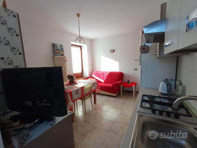 Appartamento in affitto a Comunità della Vallagarina, Borgo Sacco