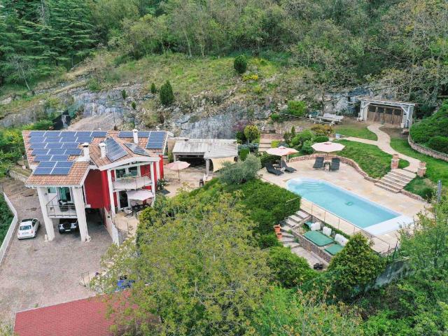 Appartamento in vendita a Comunità della Vallagarina, Borgo Sacco