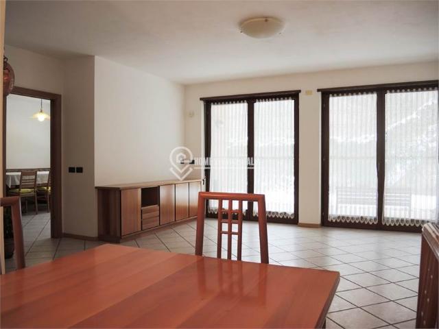 Villa Indipendente in affitto a Comunità della Vallagarina, Borgo Sacco