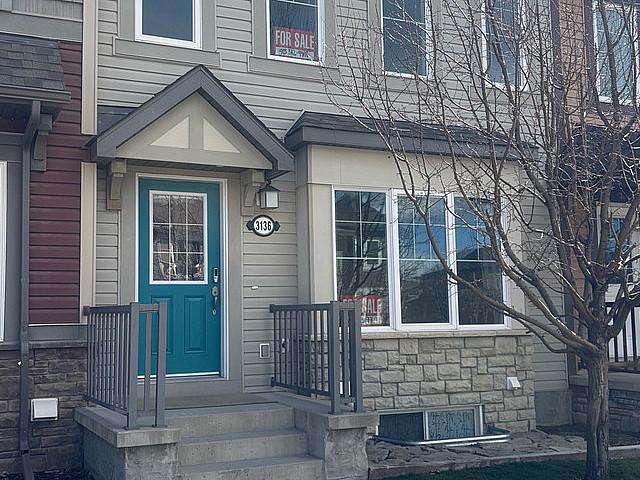 House for sale in Airdrie, Alberta