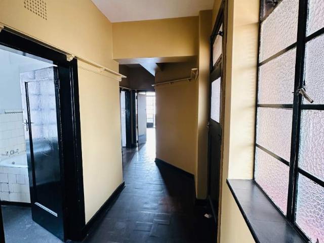 Apartment for rent in Braamfontein, Johannesburg