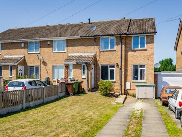 House for sale in Wrenthorpe, West Yorkshire