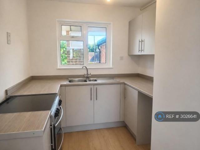 Apartment for rent in Tedfold, Horsham