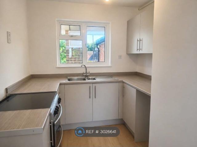 Apartment for rent in Tedfold, Horsham