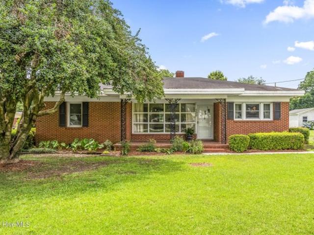 House for sale in Clinton