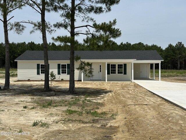 House for sale in Clinton