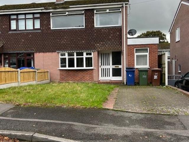 House for rent in Broomhill, Chadsmoor