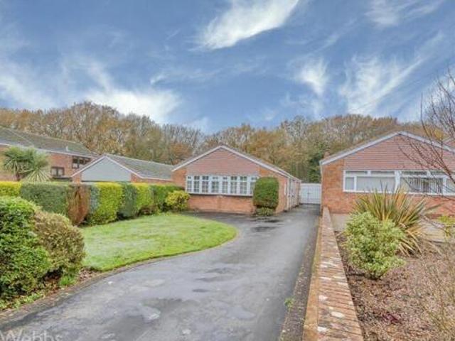 House for sale in Broomhill, Chadsmoor