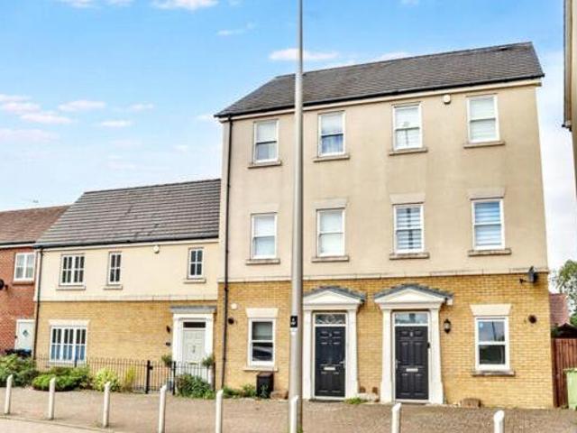 House for sale in Lyons, Greater London