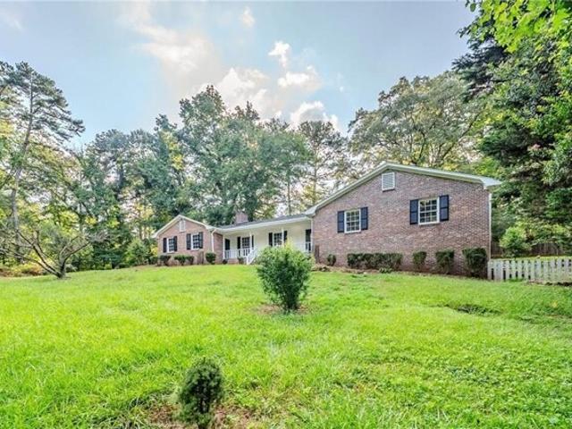 House for sale in Pine Lake, Georgia