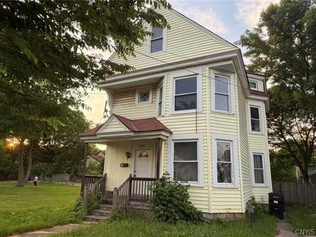 House for sale in Syracuse, New York