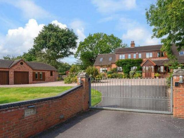 House for sale in West Midlands