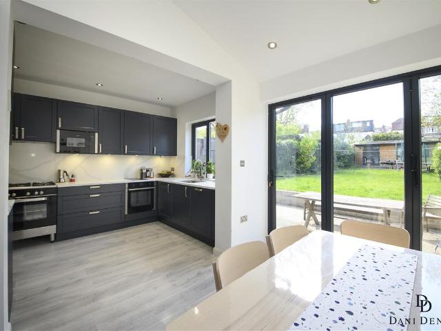 House for rent in London Borough of Barnet, Greater London