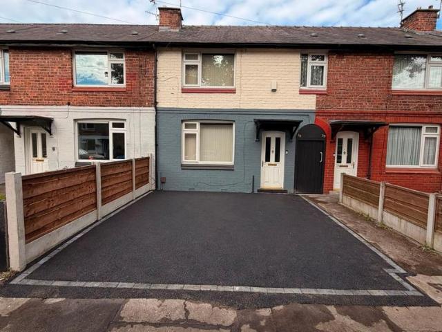 House for rent in Mosley, Trafford Park