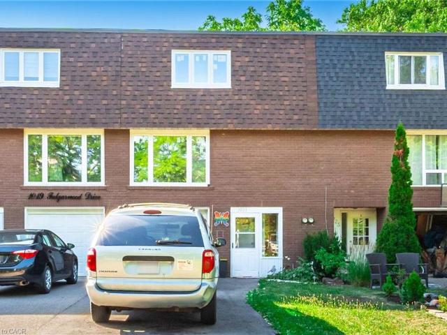 House for rent in Oakville, Ontario
