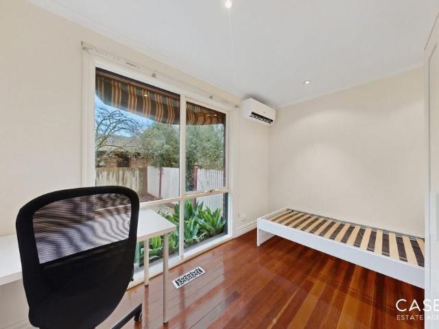 Room for rent in Camerons Creek, Victoria