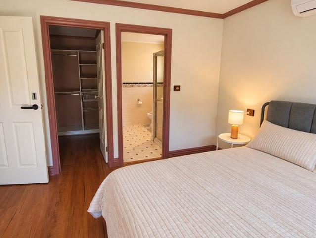 Room for rent in Valley View, Melbourne