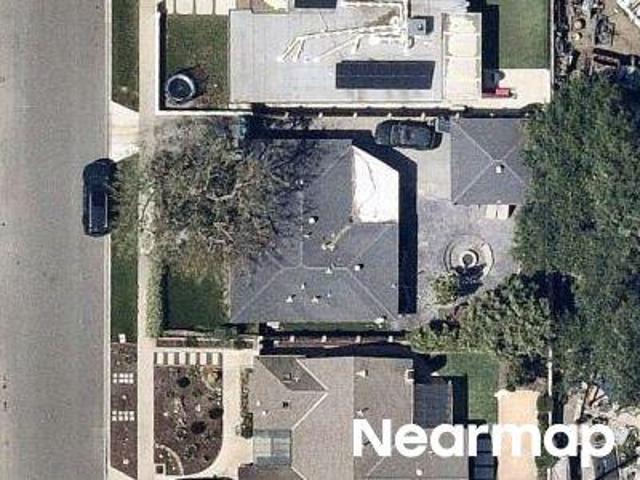 House for sale in Long Beach, California