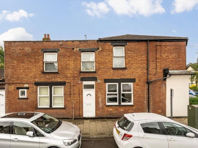 Apartment for rent in Wealdstone, Greater London