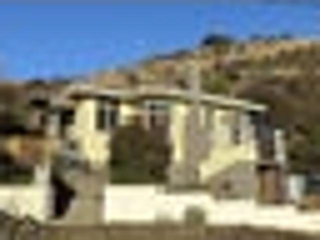 House for rent in Otakou