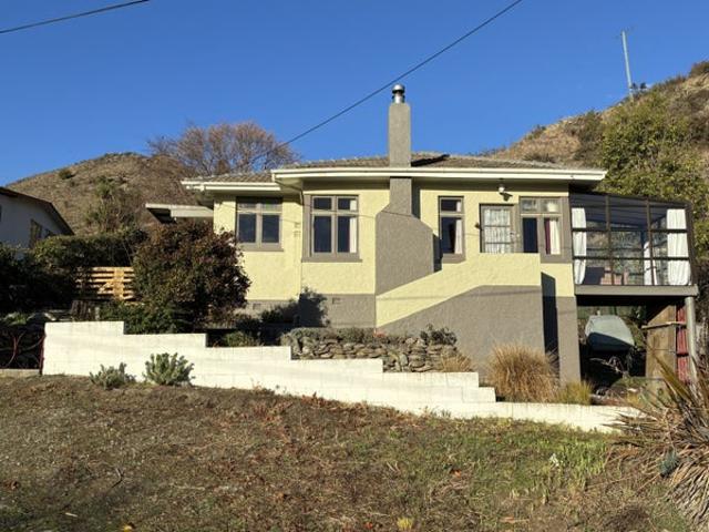 House for rent in Otakou