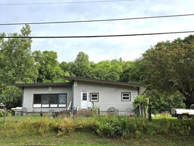 House for sale in Roxbury, Oxford County