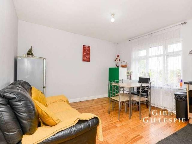 House for rent in Lane, Greater London